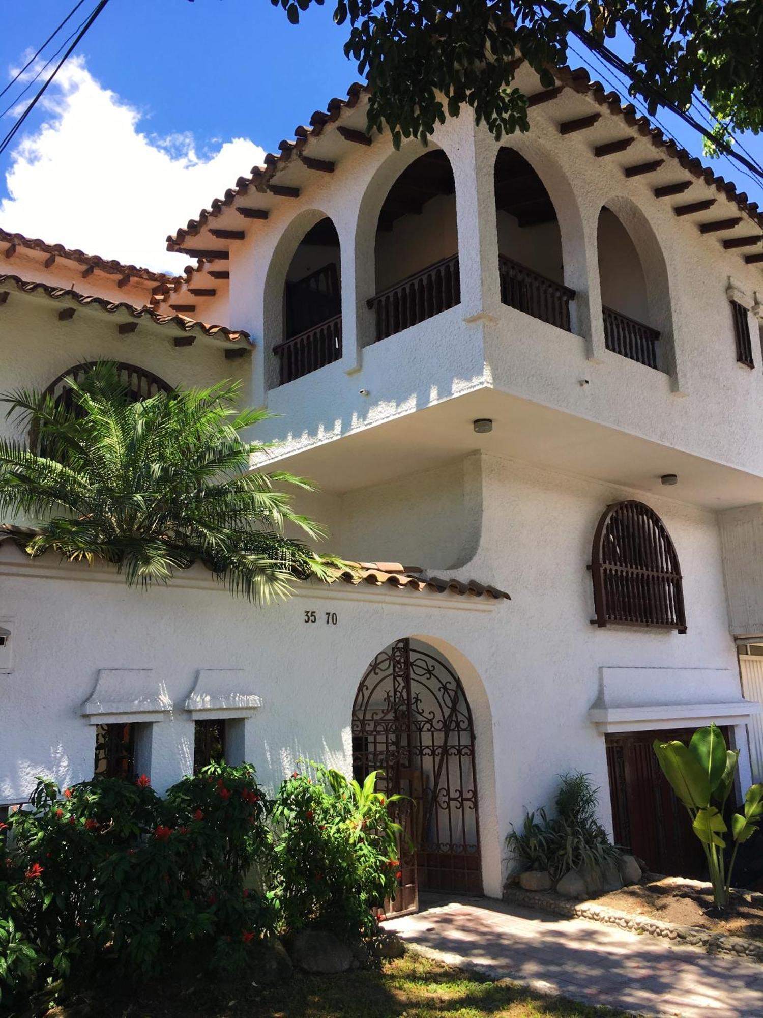 Apartamento Oasis en el centro de Medellín Exterior foto